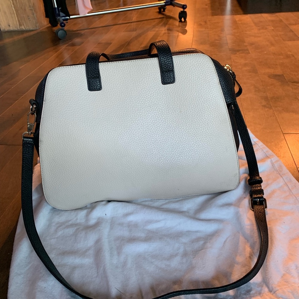 Kate spade crossbody tote - Picture 2 of 2